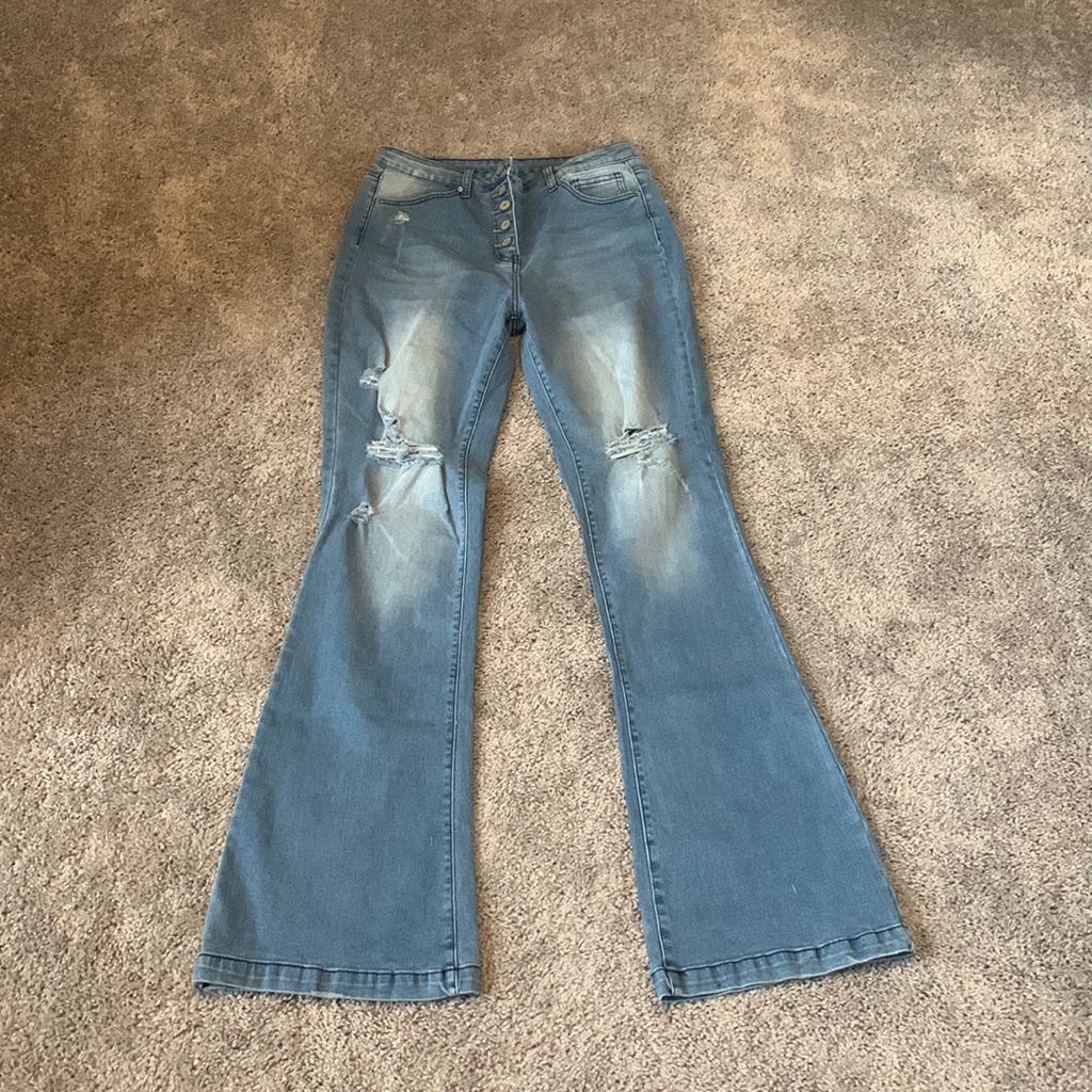 Large Button Fly Jean.